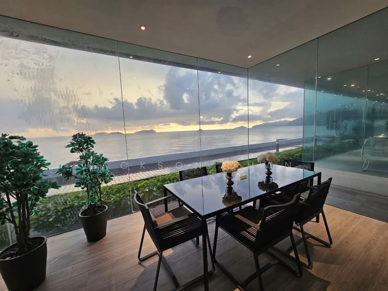 Condominium for Sale at Coral Bay - Jackson Chan - Dining Room - PropertyGuru.com.my