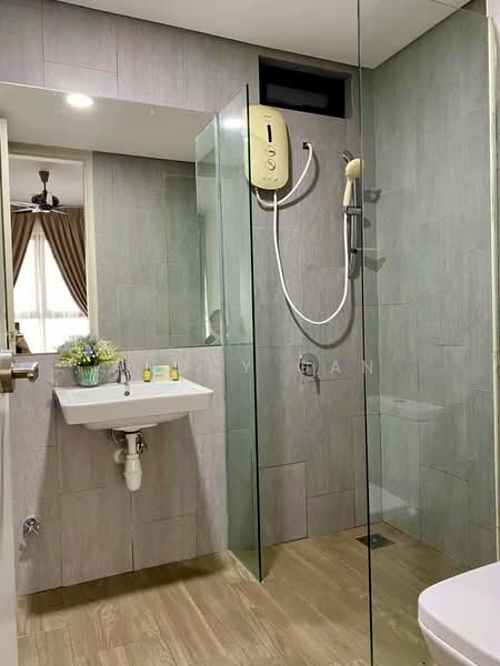 Servis Apartment untuk Disewa di Geo Bukit Rimau - Anddy Gan - Bathroom - PropertyGuru.com.my