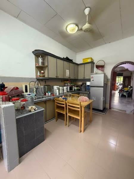 Rumah Teres 1 Tingkat untuk Dijual di Taman Desa Jaya (Johor Bahru) - Sharon Ong - Kitchen - PropertyGuru.com.my