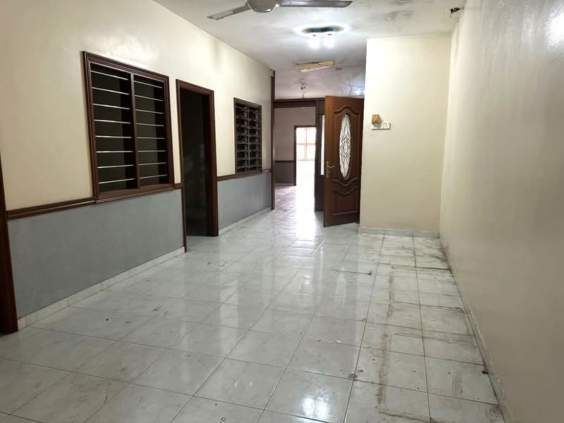 Shop / Office for Rent in Bandar Teknologi Kajang (Kajang) - Kew . - Interior - PropertyGuru.com.my