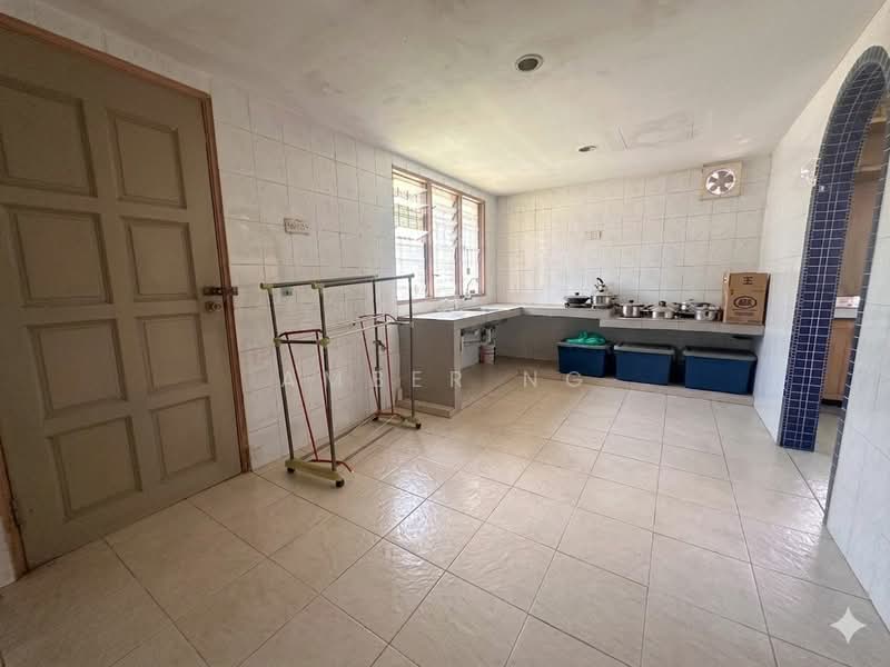 Flat for Sale at Seksyen 2 Wangsa Maju Flat - Amber Ng - Kitchen - PropertyGuru.com.my
