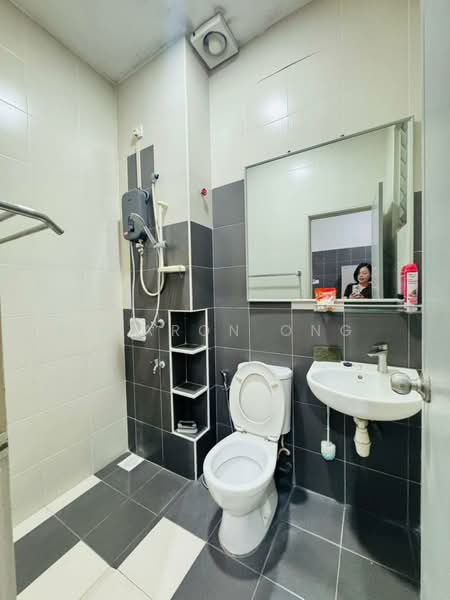 2-storey Terraced House for Sale in Taman Setia Indah (Tebrau) - Sharon Ong - Bathroom - PropertyGuru.com.my