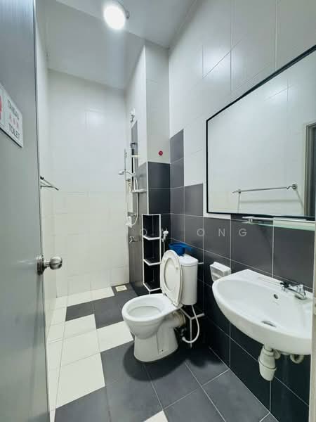 2-storey Terraced House for Sale in Taman Setia Indah (Tebrau) - Sharon Ong - Bathroom - PropertyGuru.com.my