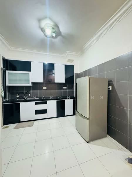 2-storey Terraced House for Sale in Taman Setia Indah (Tebrau) - Sharon Ong - Kitchen - PropertyGuru.com.my