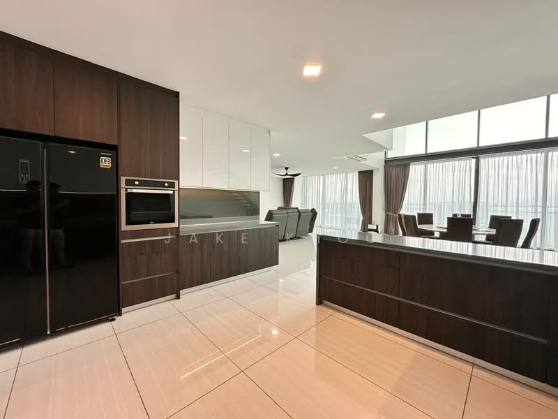 Kondominium untuk Dijual di The Light Collection IV - Jake Khoo - Kitchen - PropertyGuru.com.my