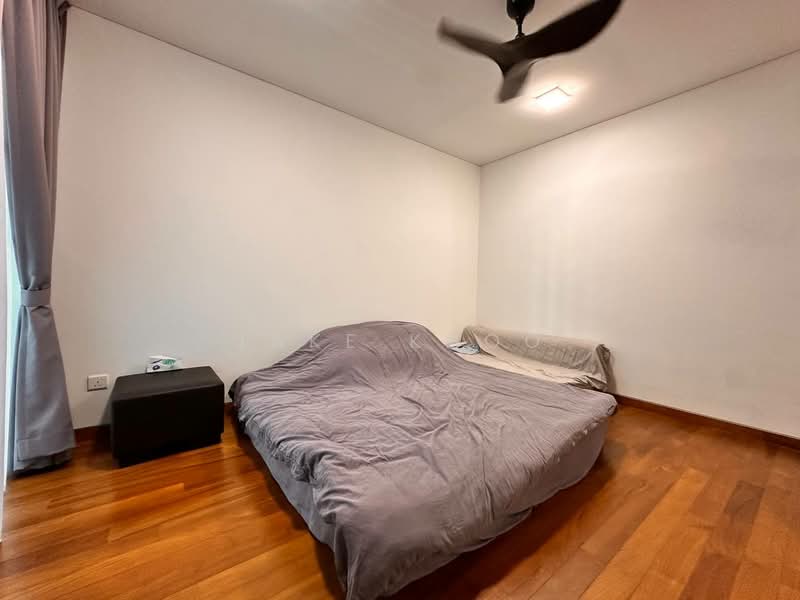 Kondominium untuk Dijual di The Light Collection IV - Jake Khoo - Bedroom - PropertyGuru.com.my