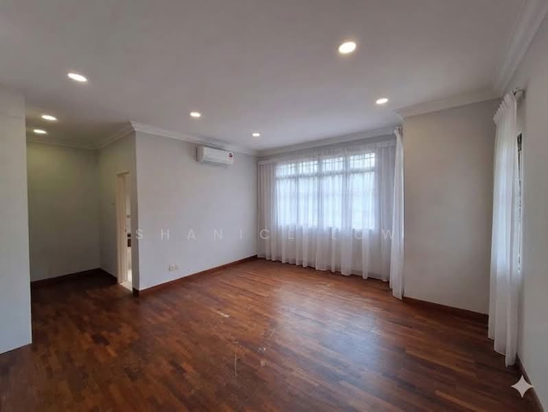 Rumah Teres 2-Tingkat untuk Dijual di Bandar Puteri Puchong (Puchong) - Shanice Low - Living Room - PropertyGuru.com.my