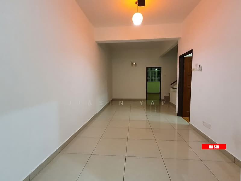 3-storey Terraced House for Sale in George Town (Penang) - Jiasin Yap - Living Room - PropertyGuru.com.my