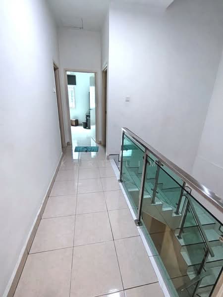 Rumah Teres 2 Tingkat untuk Dijual di Taman Mount Austin (Tebrau) - Karl Lim - Corridor - PropertyGuru.com.my