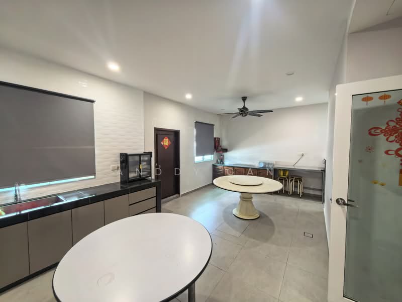 Semi-Detached House for Rent in Ambang Botanic (Klang) - Anddy Gan - Kitchen - PropertyGuru.com.my
