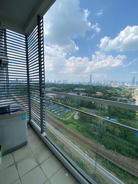 Servis Apartment untuk Dijual di Desa Green - Kew . - Balcony - PropertyGuru.com.my