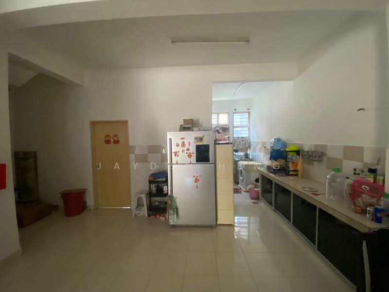 Rumah Teres 2 Tingkat untuk Dijual di Taman Mutiara Indah (Puchong) - Jayden Heng - Kitchen - PropertyGuru.com.my