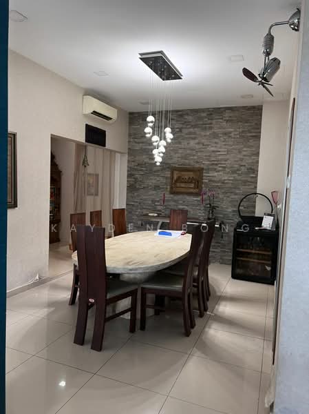 Semi-Detached House for Sale in Canary Garden (Klang) - Kayden Bong - Dining Room - PropertyGuru.com.my