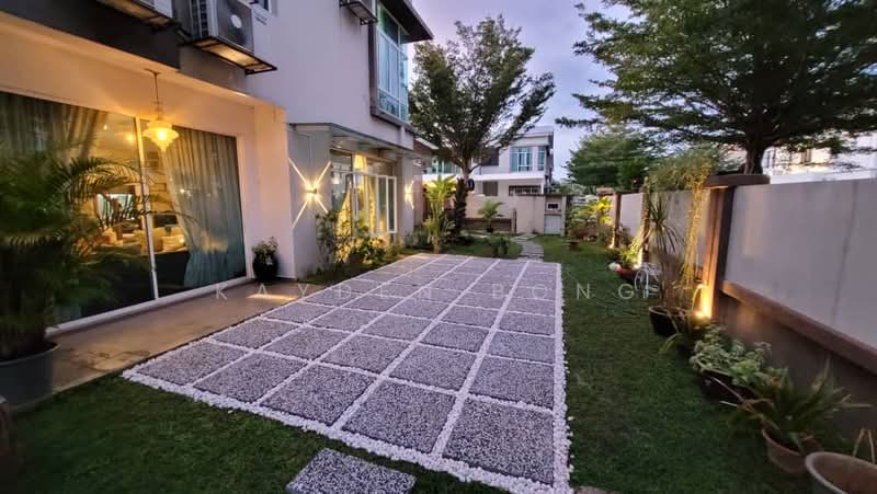 Semi-Detached House for Sale in Canary Garden (Klang) - Kayden Bong - Exterior - PropertyGuru.com.my