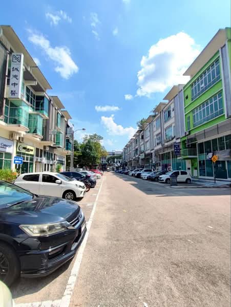 Kedai untuk Dijual di Pusat Perdagangan Danga Utama (Johor Bahru) - Sharon Ng - Exterior - PropertyGuru.com.my