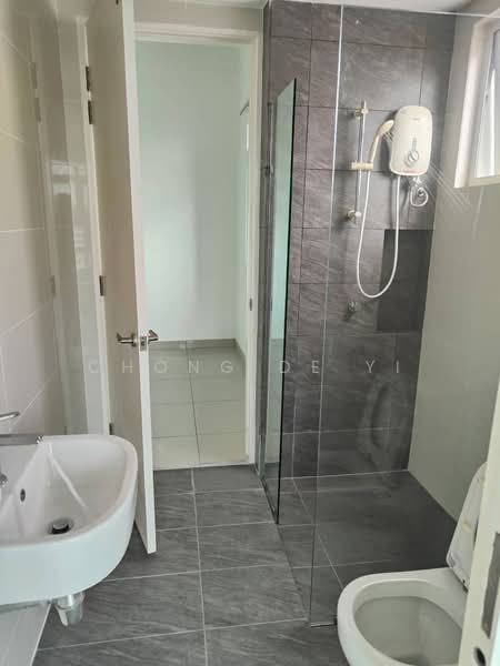 Condominium for Sale at La Thea Residences - Chong De Yi - Bathroom - PropertyGuru.com.my