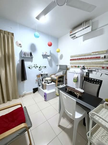 Rumah Teres 2 Tingkat untuk Dijual di Bandar Tiram (Ulu Tiram) - Karl Lim - Interior - PropertyGuru.com.my