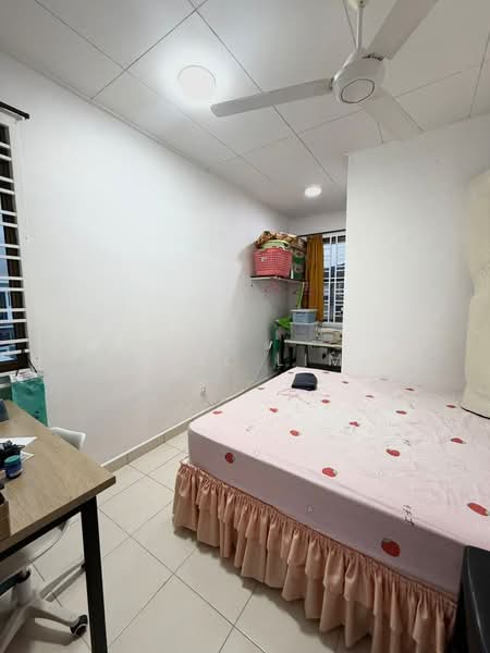Rumah Teres 2 Tingkat untuk Dijual di Bandar Tiram (Ulu Tiram) - Karl Lim - Bedroom - PropertyGuru.com.my