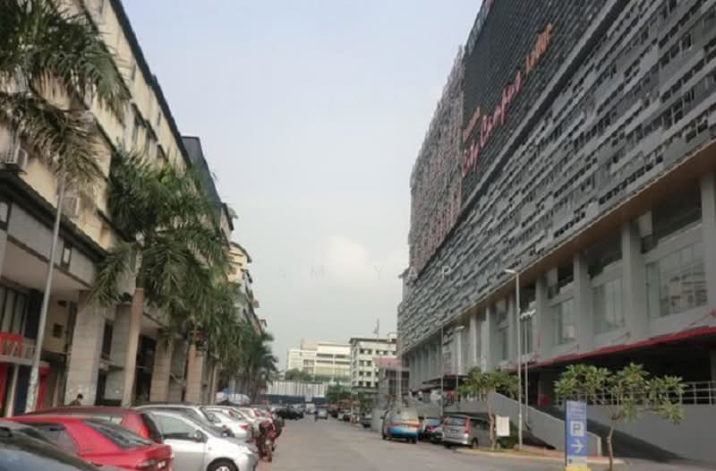 Service Residence for Rent at One Stop @ Fraser Business Park - Sam Yap - Exterior - PropertyGuru.com.my