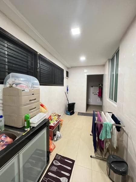 Rumah Teres 2-Tingkat untuk Dijual di Taman Impian Emas (Skudai) - Sharon Ng - Kitchen - PropertyGuru.com.my