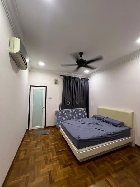 Rumah Teres 2-Tingkat untuk Dijual di Taman Impian Emas (Skudai) - Sharon Ng - Bedroom - PropertyGuru.com.my