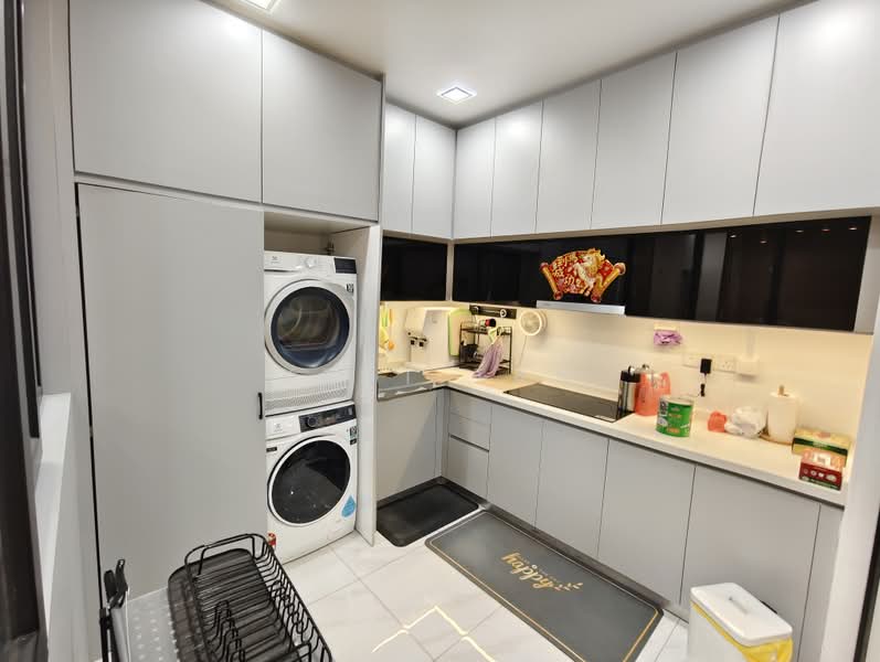 Servis Apartment untuk Disewa di Equine Residence - Kent Tan - Kitchen - PropertyGuru.com.my