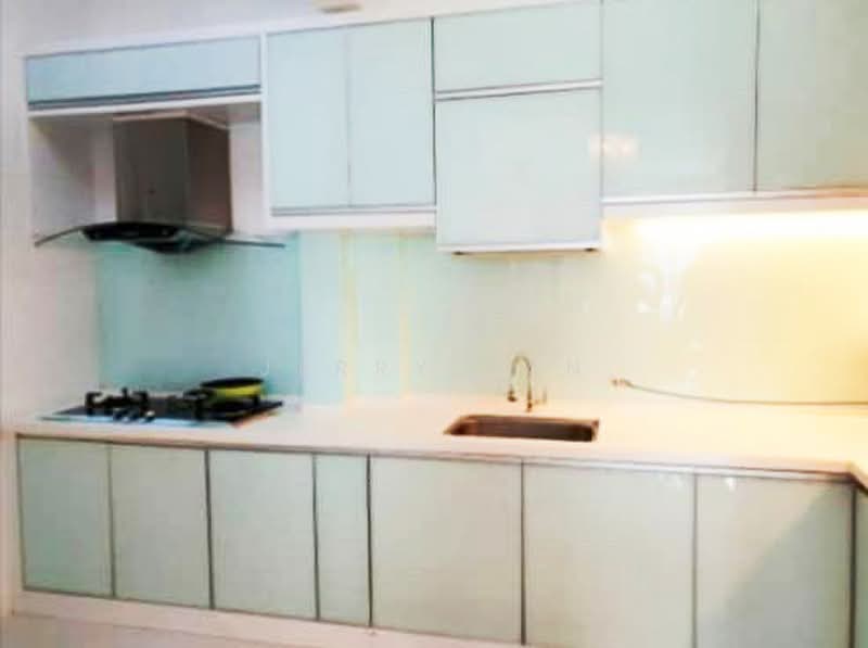 Kondominium untuk Disewa di Summer Place - Jerry Tan - Kitchen - PropertyGuru.com.my