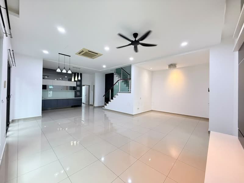 2-storey Terraced House for Sale in Johor Bahru (Johor) - Sam Ang - Living Room - PropertyGuru.com.my