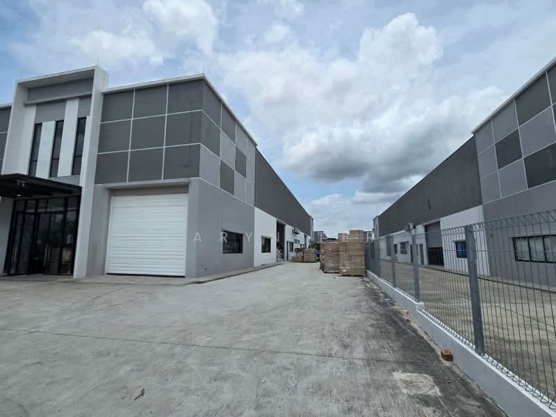Cluster Factory for Sale in Eco Business Park 1 (Johor Bahru) - Caryn Ter - Exterior - PropertyGuru.com.my