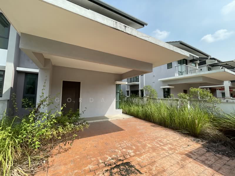 Semi-Detached House for Sale in Telok Panglima Garang (Selangor) - Gordan Wong - Exterior - PropertyGuru.com.my