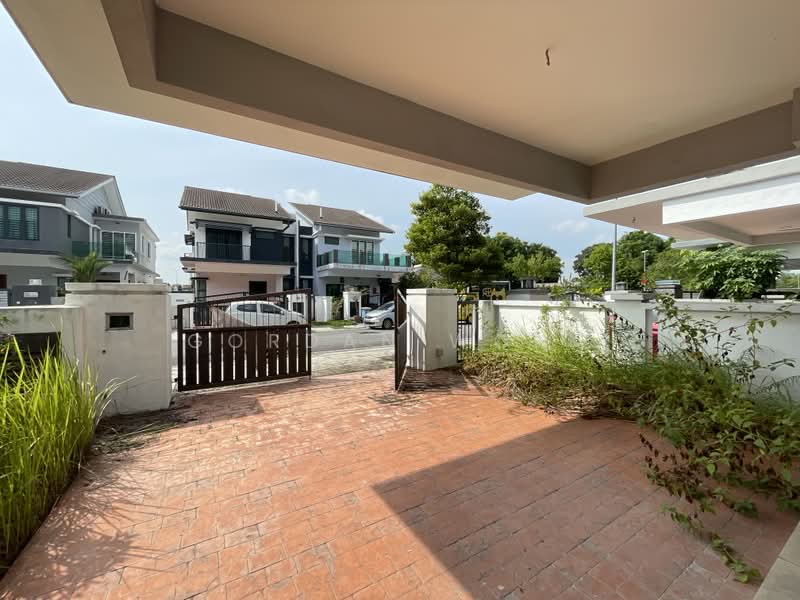 Semi-Detached House for Sale in Telok Panglima Garang (Selangor) - Gordan Wong - Exterior - PropertyGuru.com.my