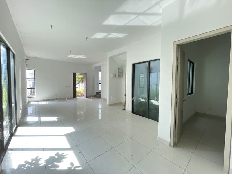 Semi-Detached House for Sale in Telok Panglima Garang (Selangor) - Gordan Wong - Living Room - PropertyGuru.com.my