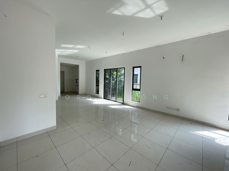 Semi-Detached House for Sale in Telok Panglima Garang (Selangor) - Gordan Wong - Living Room - PropertyGuru.com.my