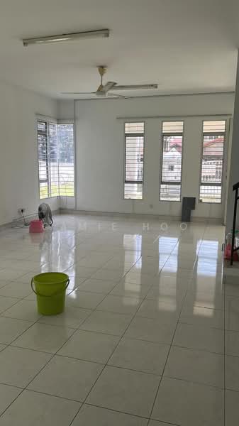Semi-Detached House for Sale in Kapar (Selangor) - Camie Hoo - Living Room - PropertyGuru.com.my
