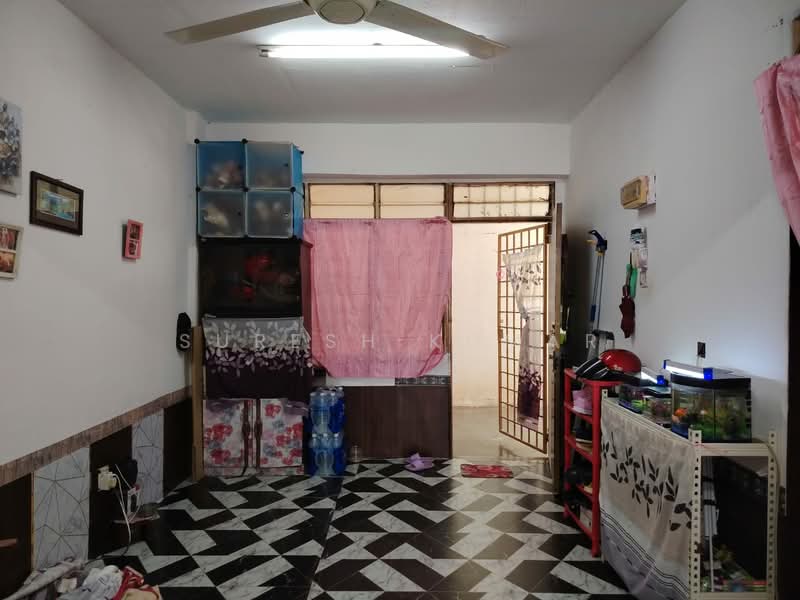 Flat for Sale at Desa Mentari Flat (Block 6) - Suresh Kumar - Living Room - PropertyGuru.com.my