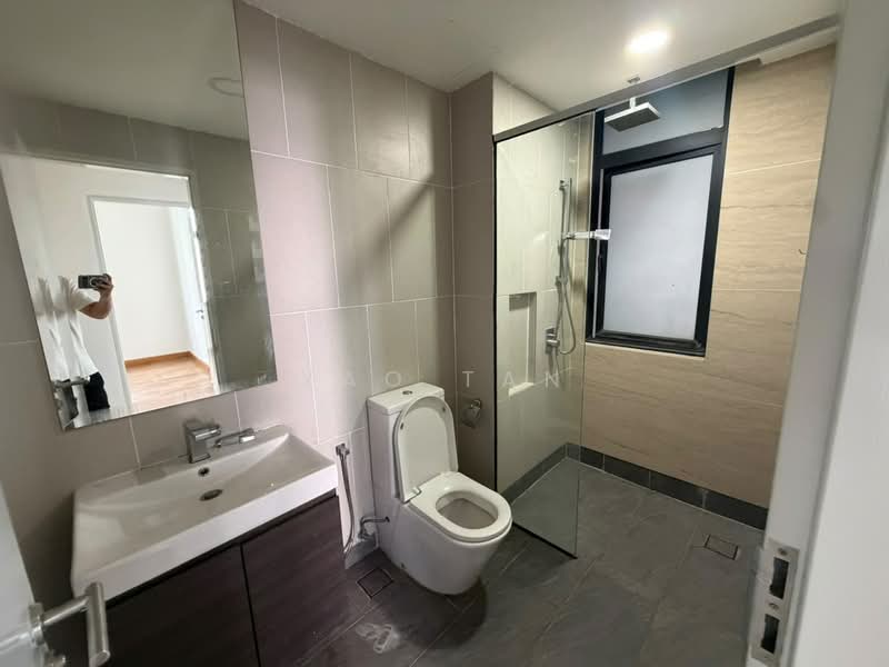 Servis Apartment untuk Dijual di Verde - Yao Tan - Bathroom - PropertyGuru.com.my