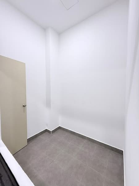 Rumah Kluster untuk Dijual di Taman Adda Heights (Tebrau) - Lui Lui - Interior - PropertyGuru.com.my