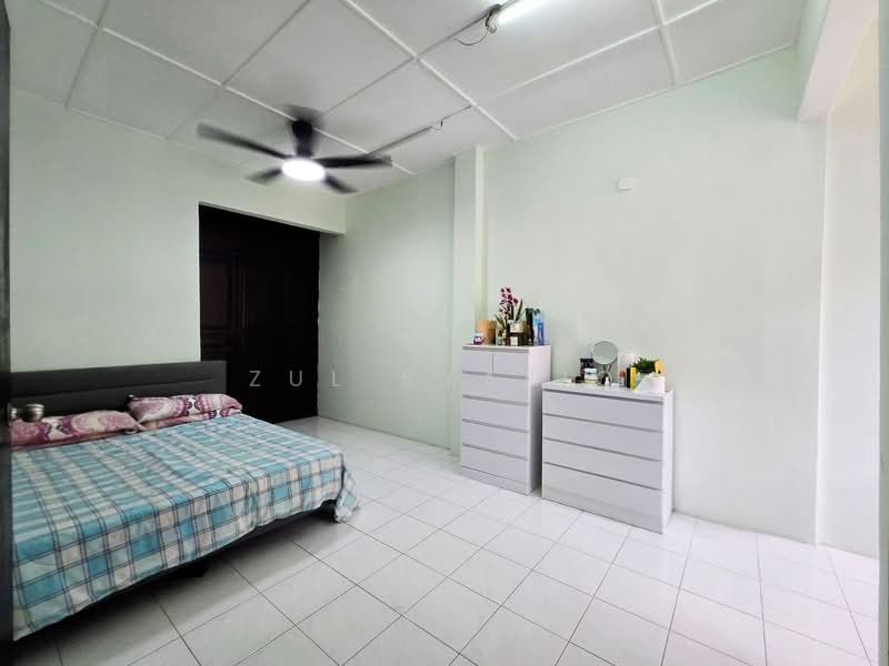 Kondominium untuk Dijual di Villa OUG - Zul Syafiq - Bedroom - PropertyGuru.com.my