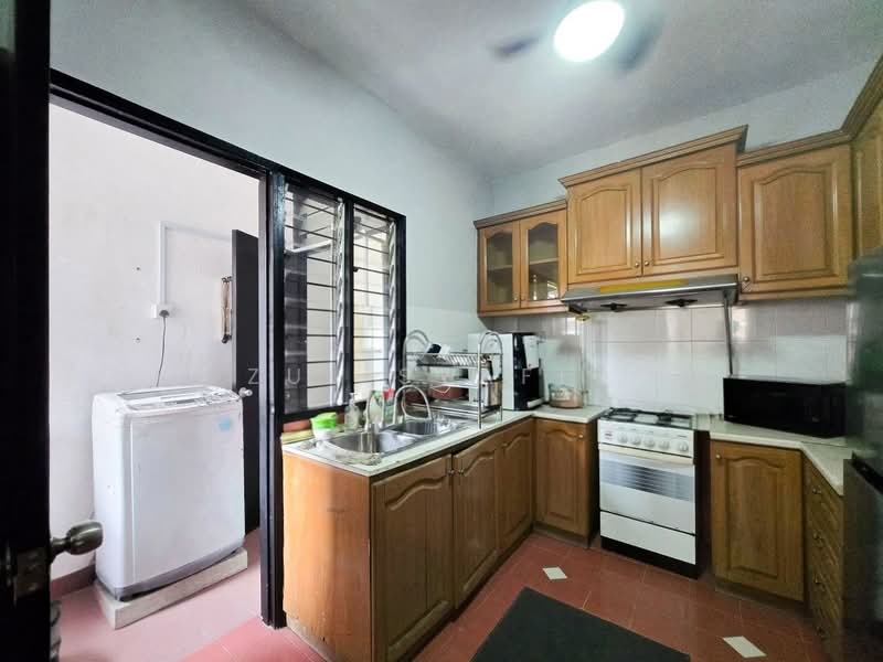 Kondominium untuk Dijual di Villa OUG - Zul Syafiq - Kitchen - PropertyGuru.com.my