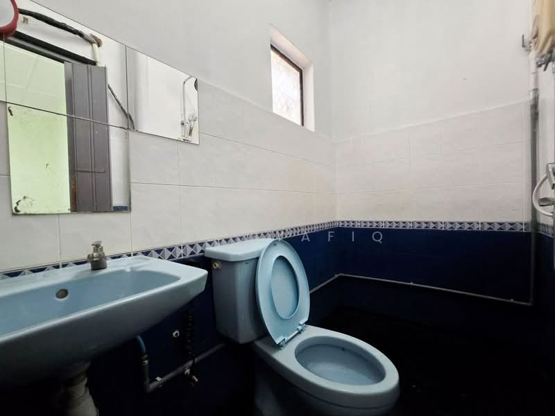 Kondominium untuk Dijual di Villa OUG - Zul Syafiq - Bathroom - PropertyGuru.com.my