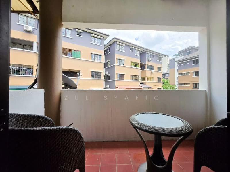 Kondominium untuk Dijual di Villa OUG - Zul Syafiq - Balcony - PropertyGuru.com.my