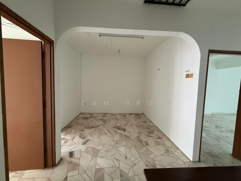 Rumah Teres 2 Tingkat untuk Dijual di Taman Kluang Barat (Kluang) - Sam Bro - Interior - PropertyGuru.com.my