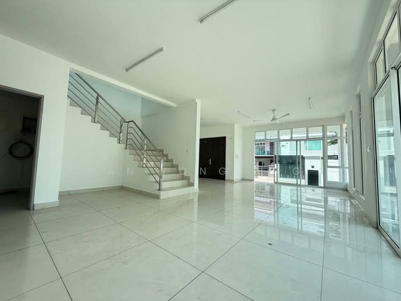 Rumah Teres 2 Tingkat untuk Dijual di Taman Setiawangsa (Setiawangsa) - Han Yong Ang - Living Room - PropertyGuru.com.my