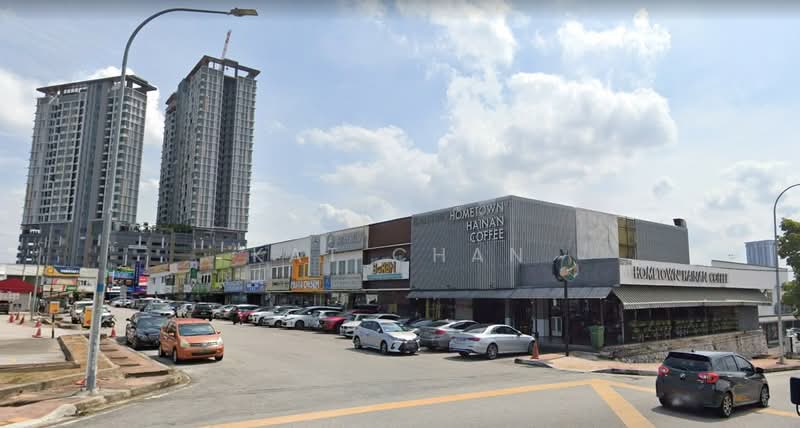 Shop for Rent in Petaling Jaya (Selangor) - Kat Chan - Exterior - PropertyGuru.com.my