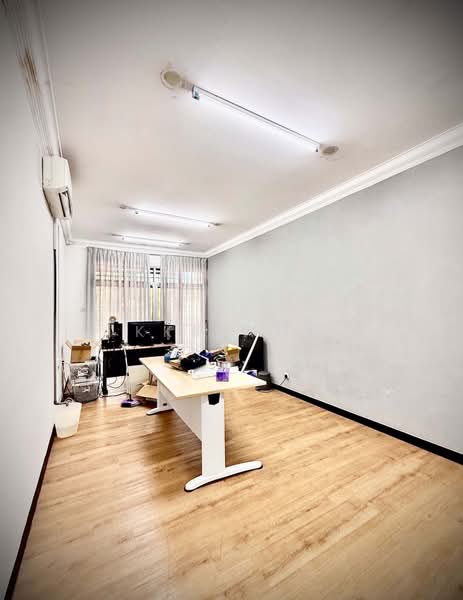 Rumah Berkembar untuk Dijual di Tanjung Bungah (Penang) - KK Kwok - Study - PropertyGuru.com.my
