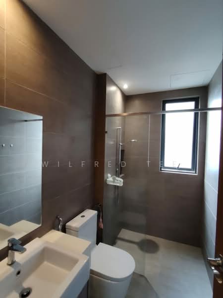 Servis Apartment untuk Disewa di Citizen @ Old Klang Road - Wilfred Tee - Bathroom - PropertyGuru.com.my