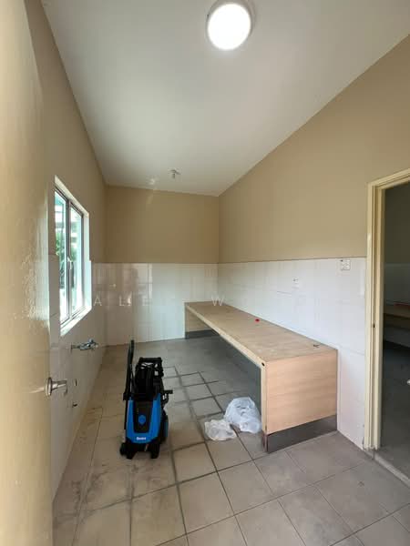 Rumah Teres 3 Tingkat untuk Dijual di Mont Kiara (Kuala Lumpur) - Alex Wong - Kitchen - PropertyGuru.com.my