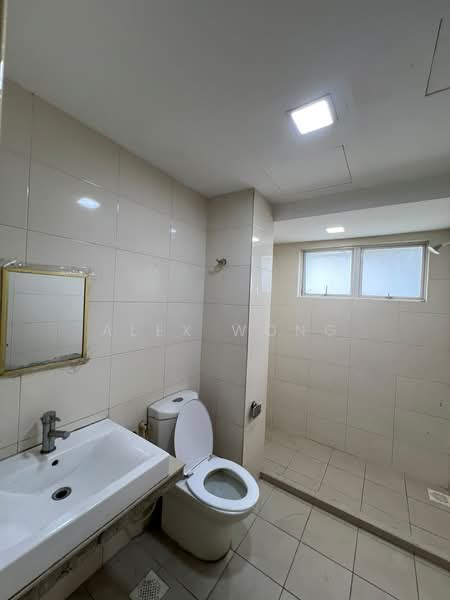 Rumah Teres 3 Tingkat untuk Dijual di Mont Kiara (Kuala Lumpur) - Alex Wong - Bathroom - PropertyGuru.com.my