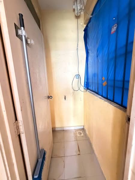 Pangsapuri untuk Disewa di Lake View Suites - Louis Lim - PropertyGuru.com.my