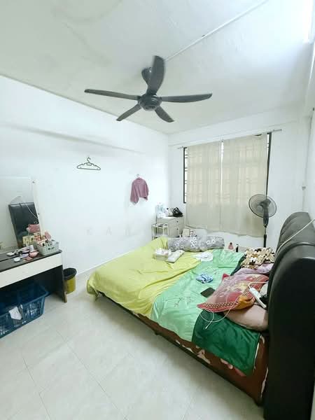 Apartment for Sale at Vista Seri Alam - Karl Lim - Bedroom - PropertyGuru.com.my